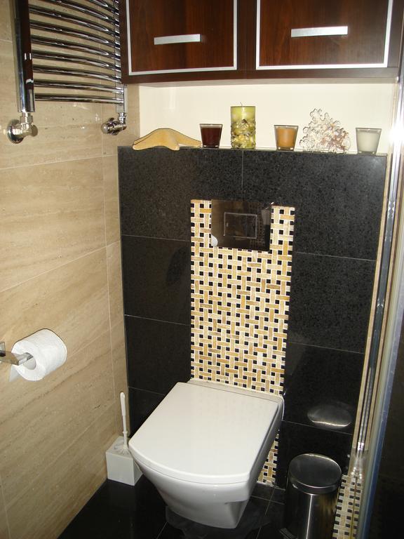 100 Sqm Luxury Apartment Wilanow