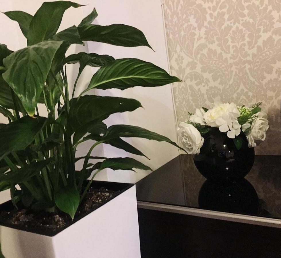 Apartment 100 Sqm Luxury Apartment Wilanow