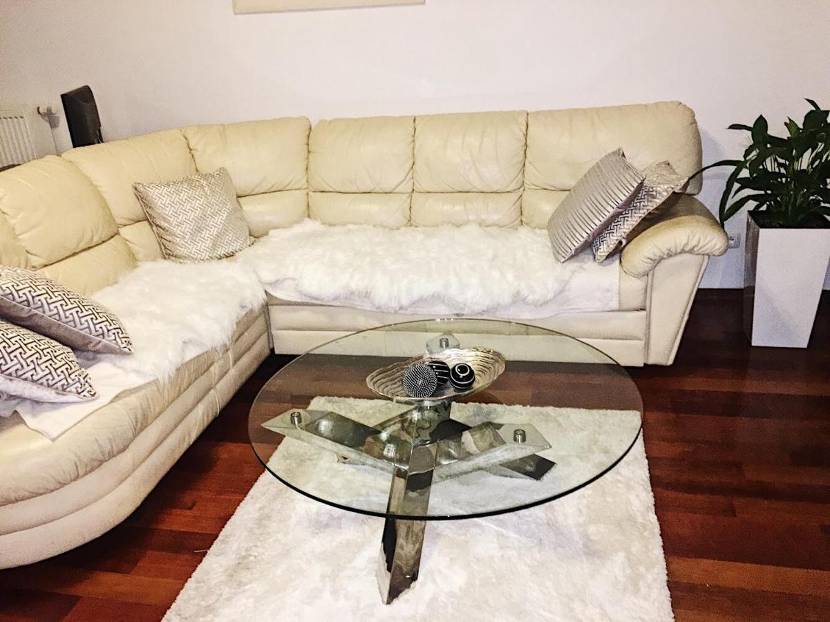 100 Sqm Luxury Apartment Wilanow *
